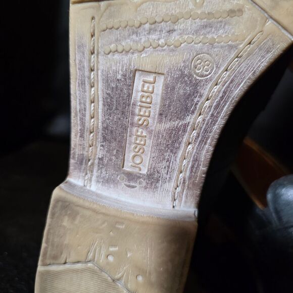 Josef Seibel Black Leather Womens Slip-Ons - Picture 9 of 10